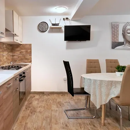 Holiday home Homes Sunny Twins By Rent Istria