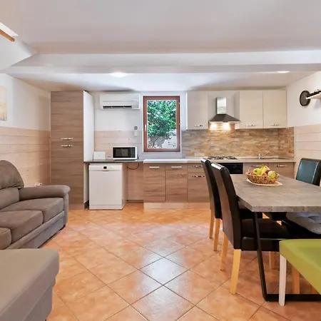 Homes Sunny Twins By Rent Istria Groznjan