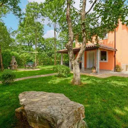 Homes Sunny Twins By Rent Istria Holiday home Groznjan
